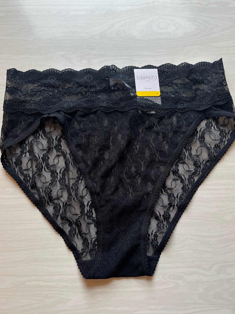 NWT btempted by Wacoal Black Lace High Leg Brief size medium